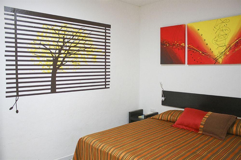 Aparthotel Siete 32 Mérida Exterior foto