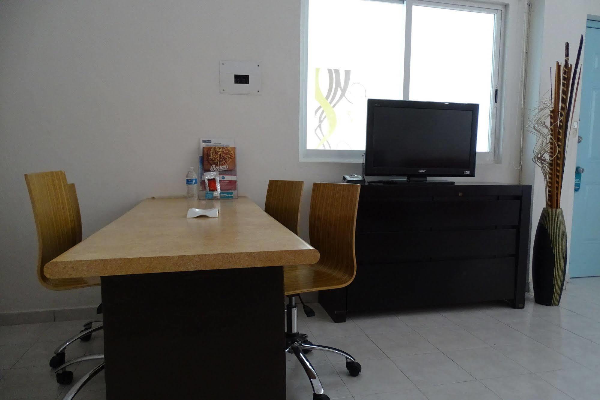 Aparthotel Siete 32 Mérida Exterior foto
