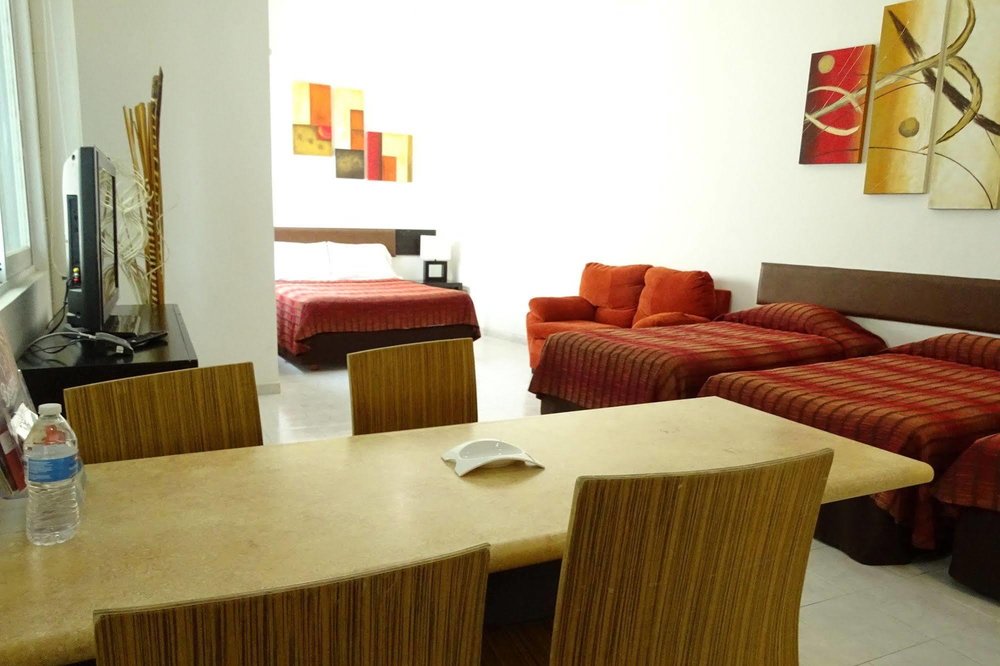 Aparthotel Siete 32 Mérida Exterior foto