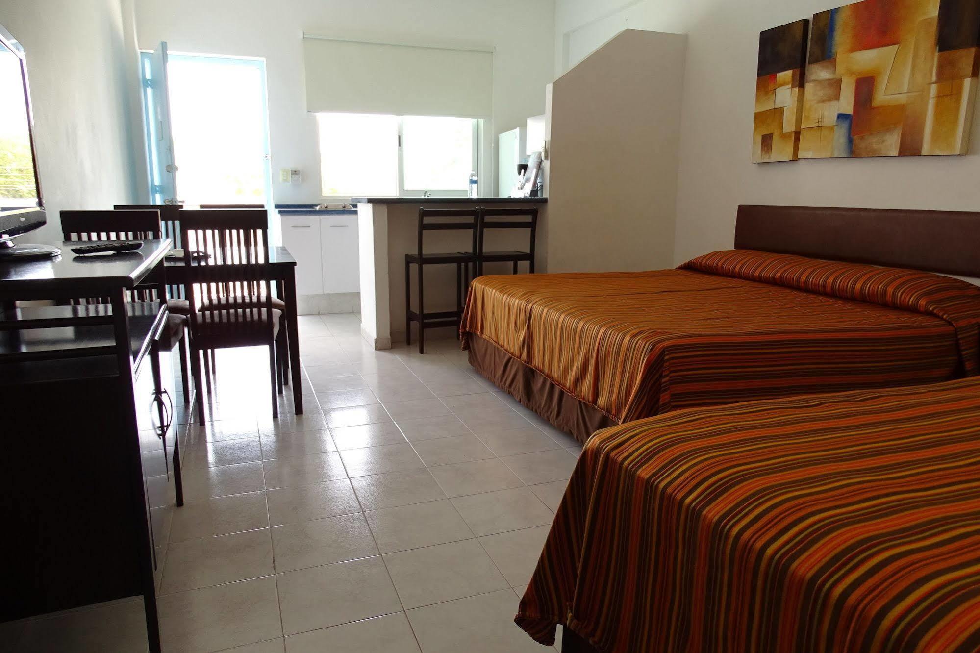 Aparthotel Siete 32 Mérida Exterior foto